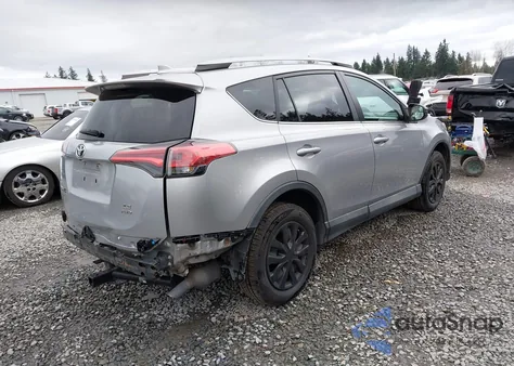 2017 Toyota Rav4 Le z USA, uszkodzony, nr VIN 2T3BFREV5HW569322
